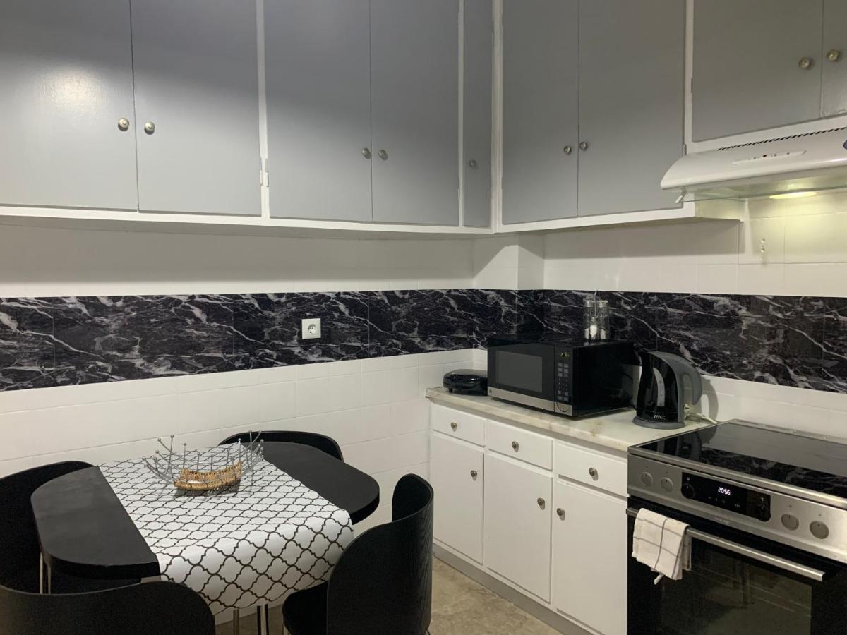 Acropolis Hill Apartment เอเธนส์ ภายนอก รูปภาพ