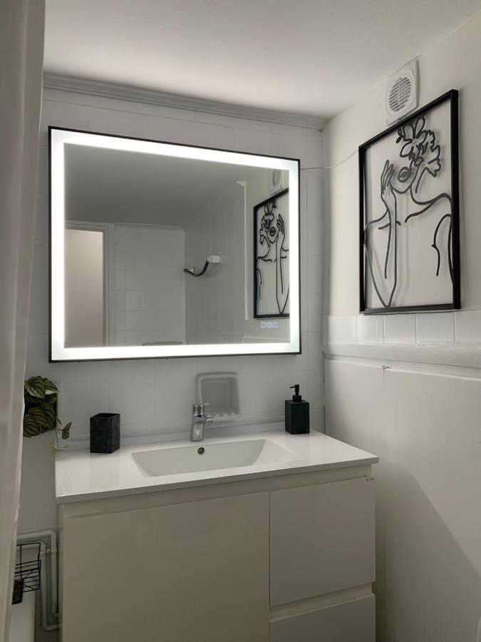 Acropolis Hill Apartment เอเธนส์ ภายนอก รูปภาพ